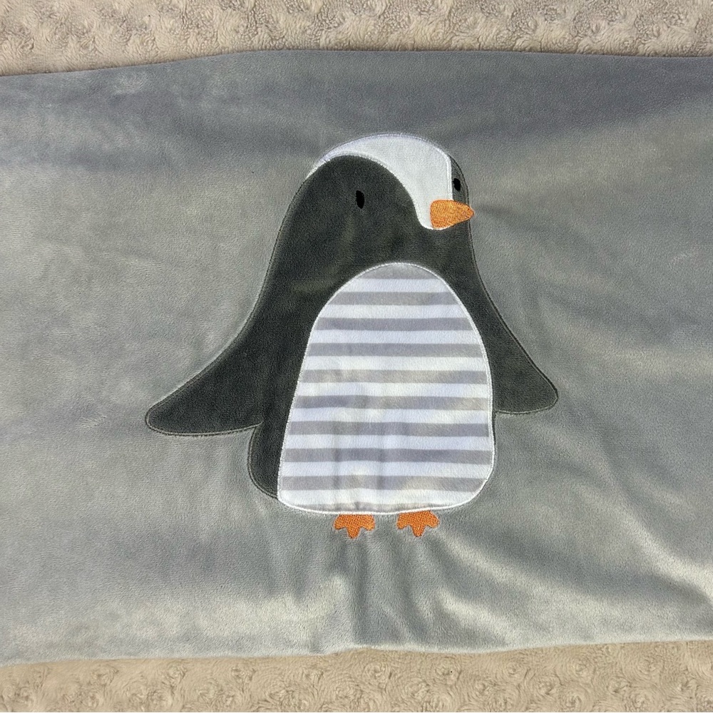 Lambs & Ivy Penguin Baby Blanket Gray White Stripes Security Lovey Orange Beak